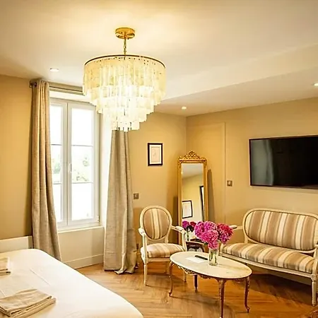 Hotel Domaine Du Grand Caugy Saint-Vigor-le-Grand