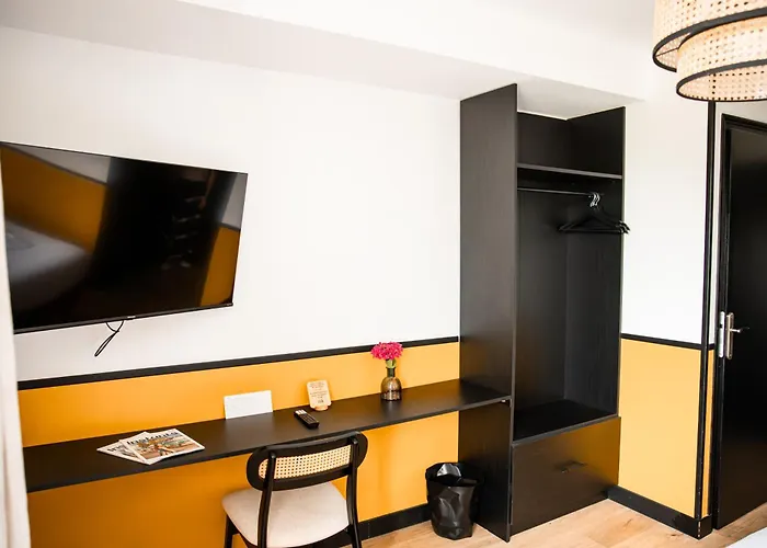 Domaine Du Grand Caugy Hotel Saint-Vigor-le-Grand