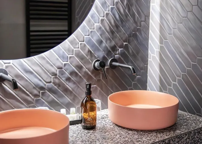 Domaine Du Grand Caugy Hotel