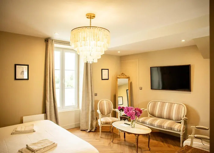 Domaine Du Grand Caugy Hotel *