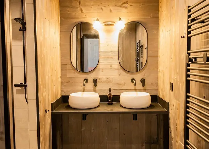 Hotel Domaine Du Grand Caugy Saint-Vigor-le-Grand